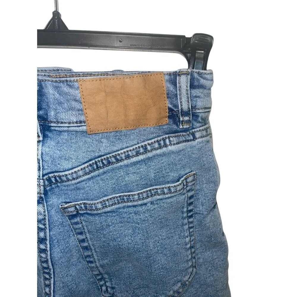 H&M Women's Size 2 Denim Jean Cut-Off Shorts - Picture 5 of 12